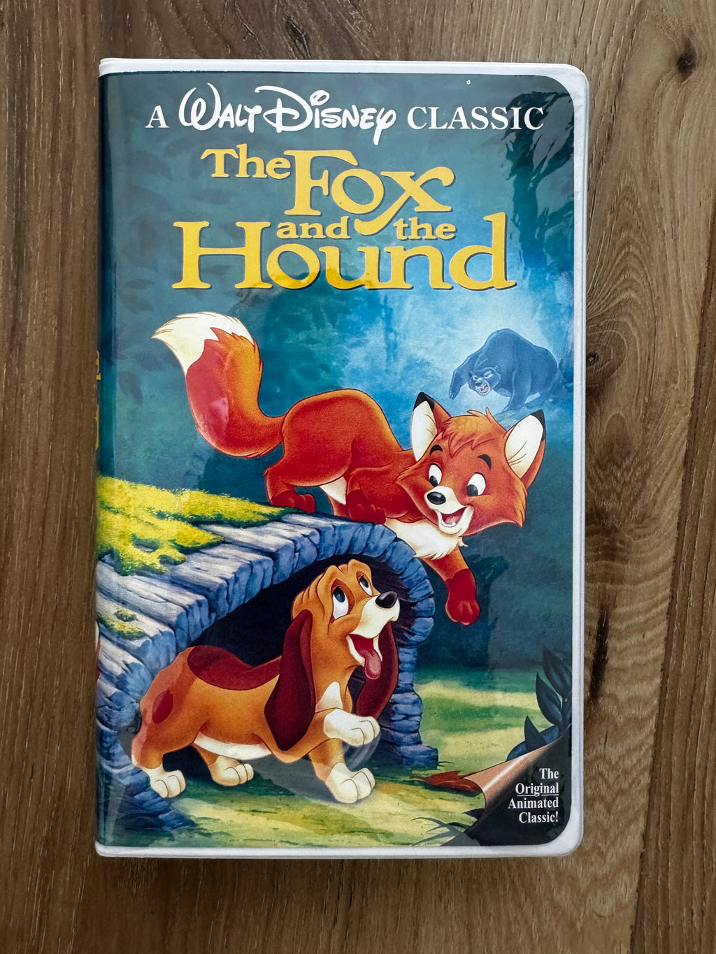 VHS pin case Fox and the Hound