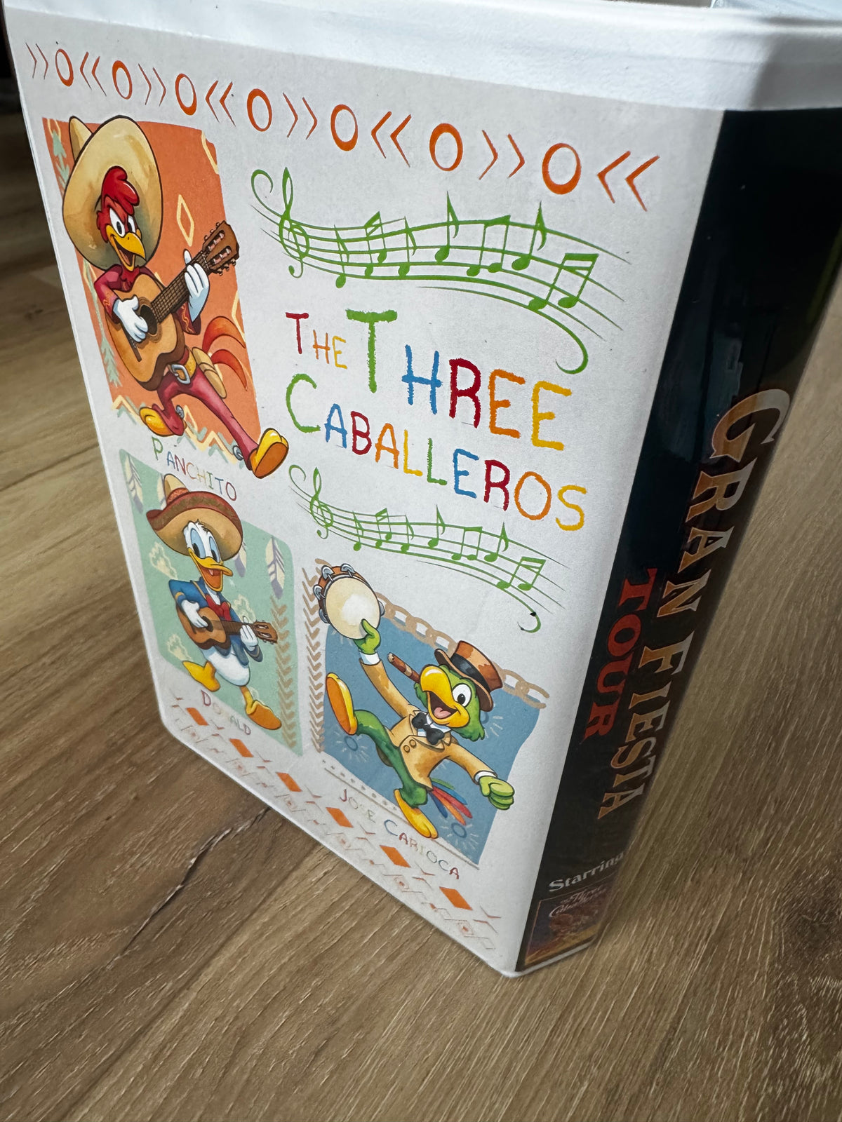 VHS pin case Gran Fiesta Three Caballeros