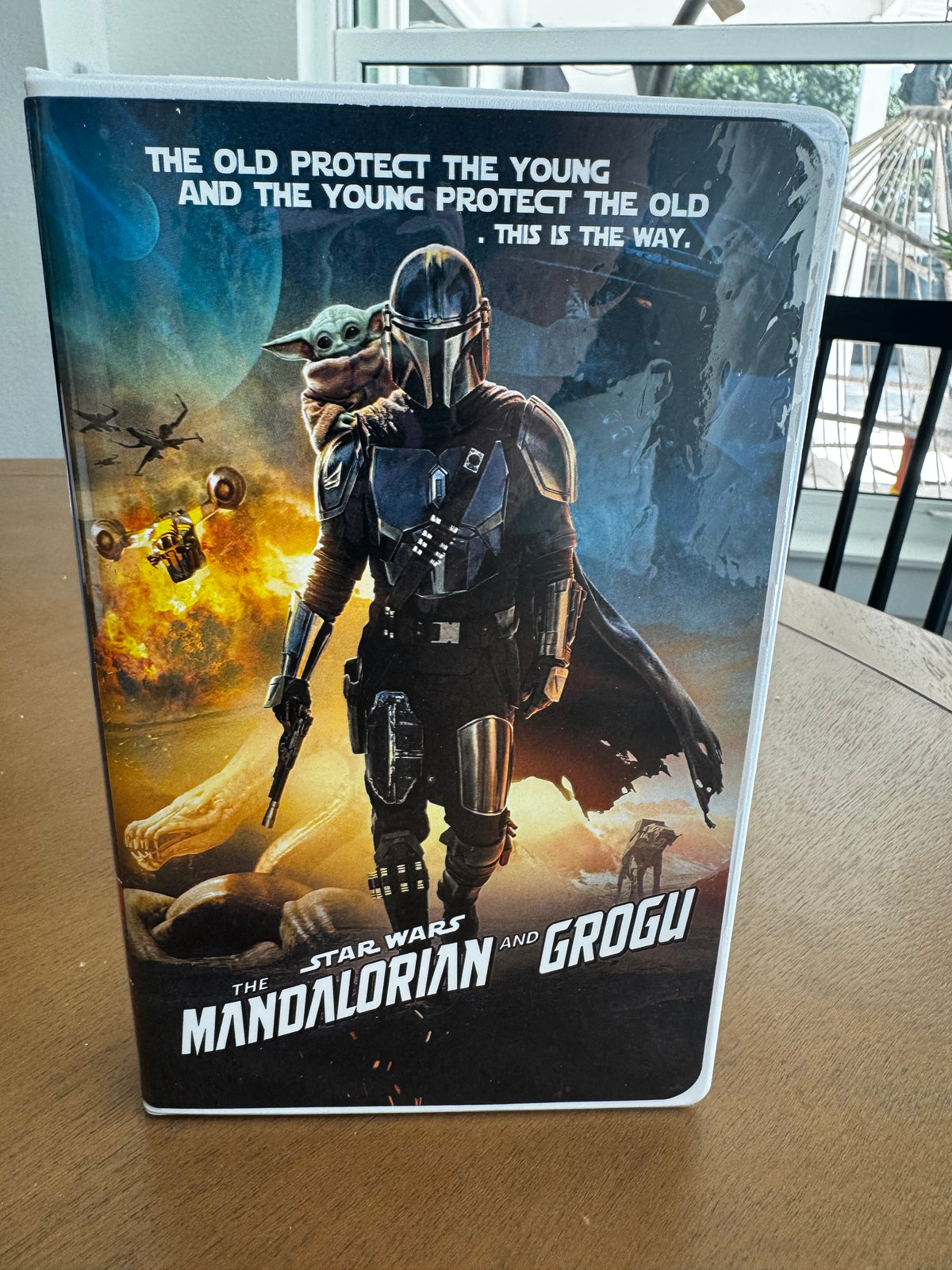 VHS pin case Star Wars Mandalorian